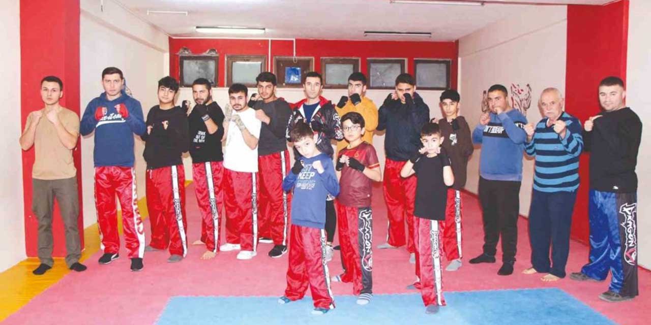 Sungurlu’da kick boks antrenmanları yeniden başladı
