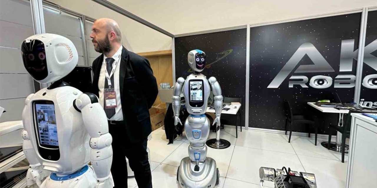 Yüzde yüz yerli ADA robot