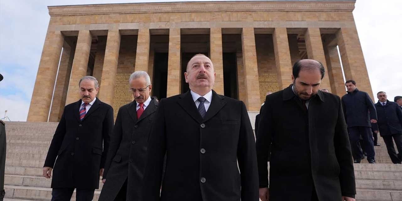 Aliyev, Anıtkabir’i ziyaret etti