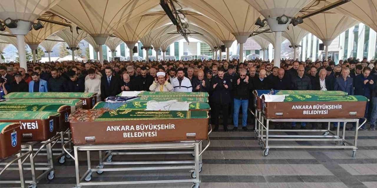 Öldürülen anne ile oğlu son yolculuğuna uğurlandı