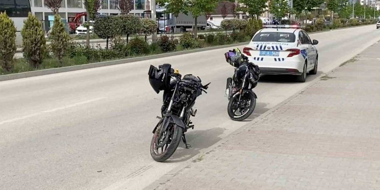 Motosiklet yolun karşısına geçmek isteyen anne ve oğluna çarptı