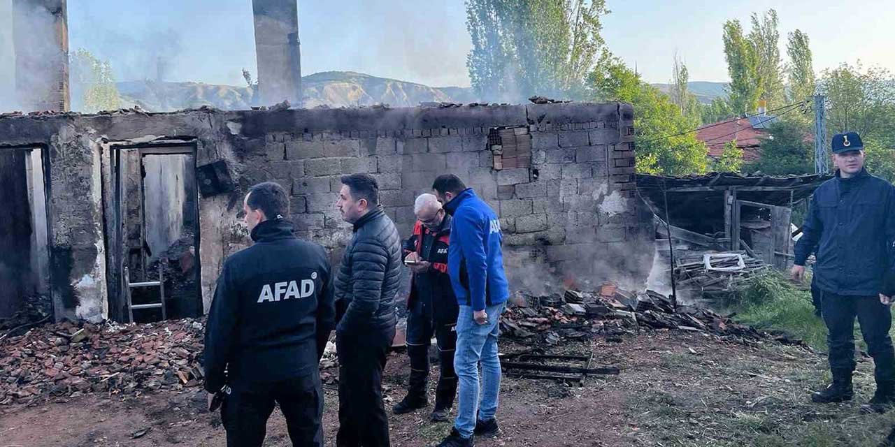 Alevlere teslim olan ev küle döndü: 2 ölü