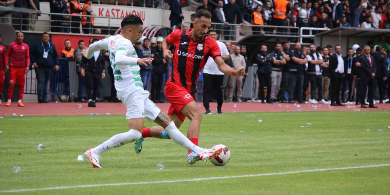 TFF 2. Lig: Kastamonuspor: 1 - Iğdır FK: 3