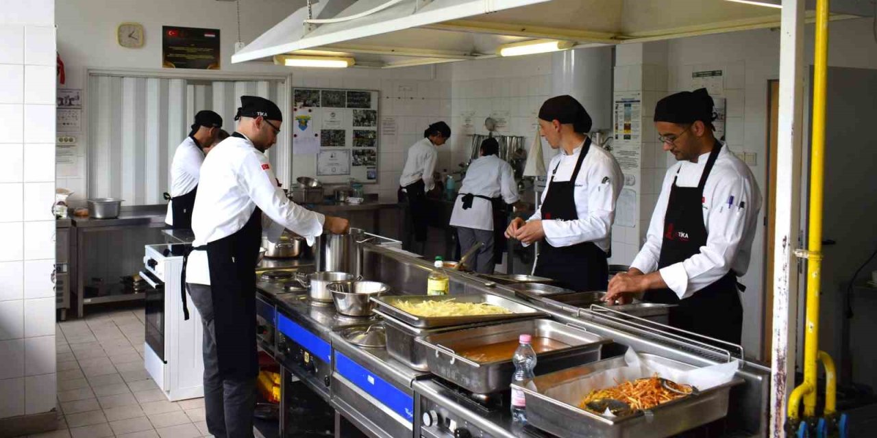 TİKA Macaristan’daki Meslek Okulunun Mutfağını Yeniledi