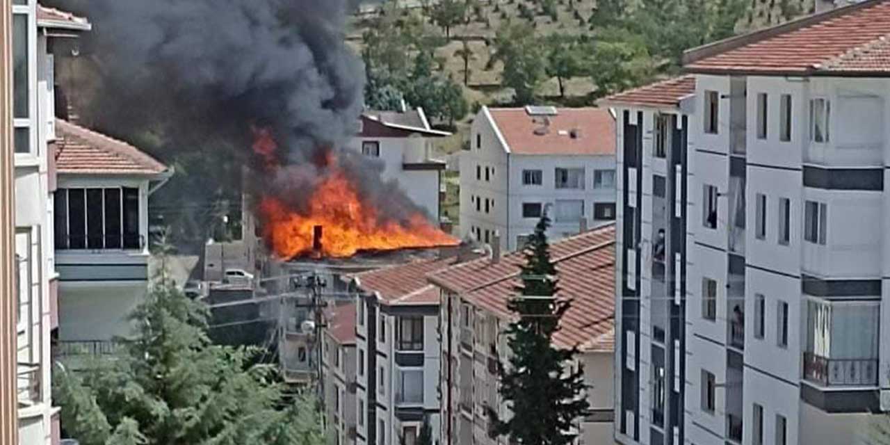 Başkentte çatı yangını