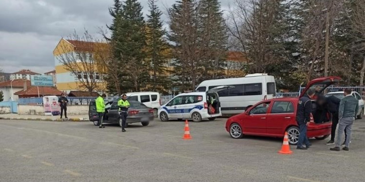 Çorum’da kuralları ihlal eden sürücülere ceza yağdı