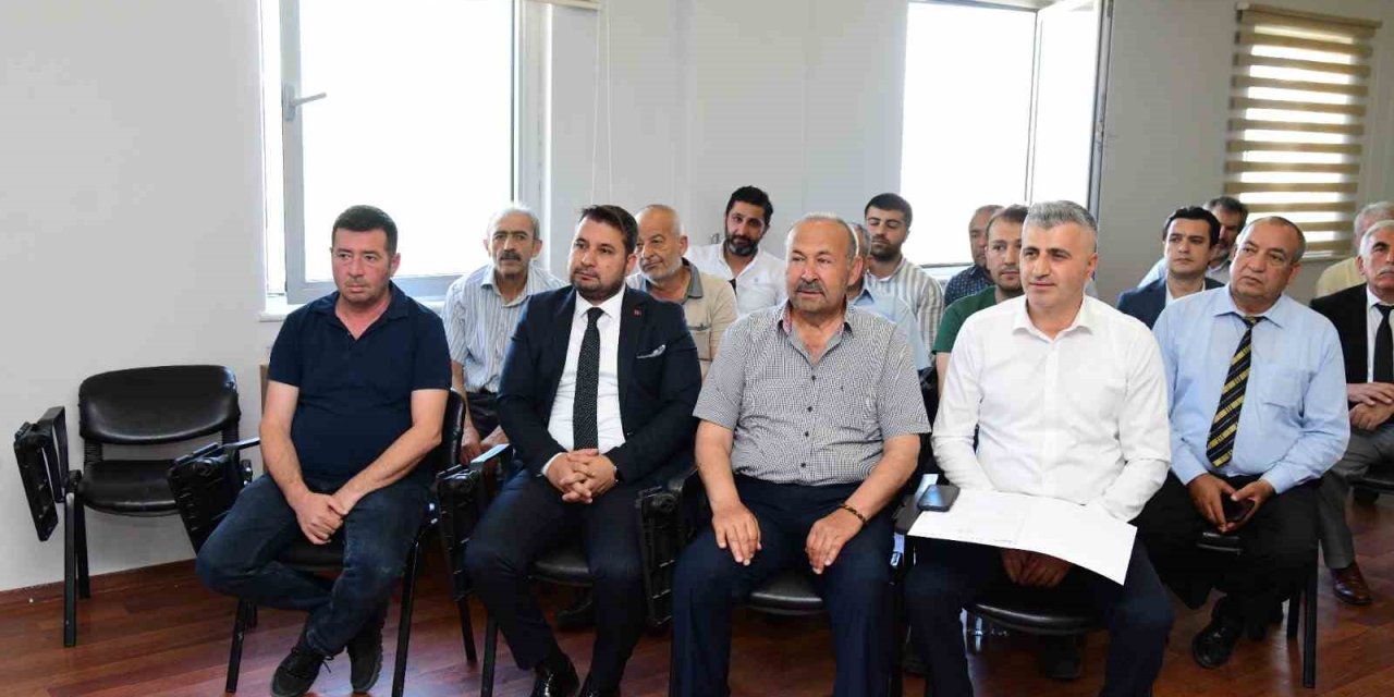 Kahramankazan Belediyespor köklerine döndü