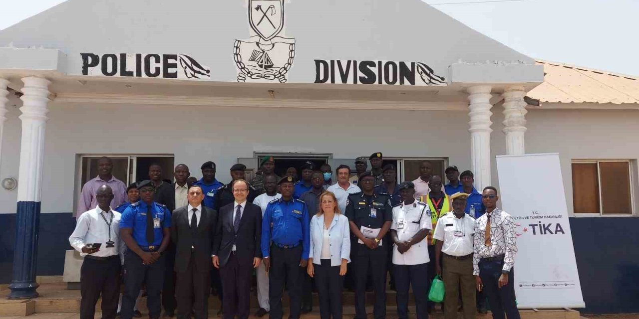 TİKA, Banjul Uluslararası Havaalanı polis birimini yeniledi