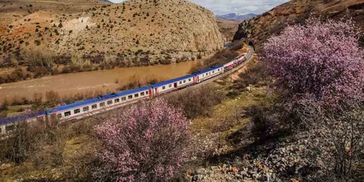 Turistik Tatvan Treni 24 Haziran’da yola çıkıyor