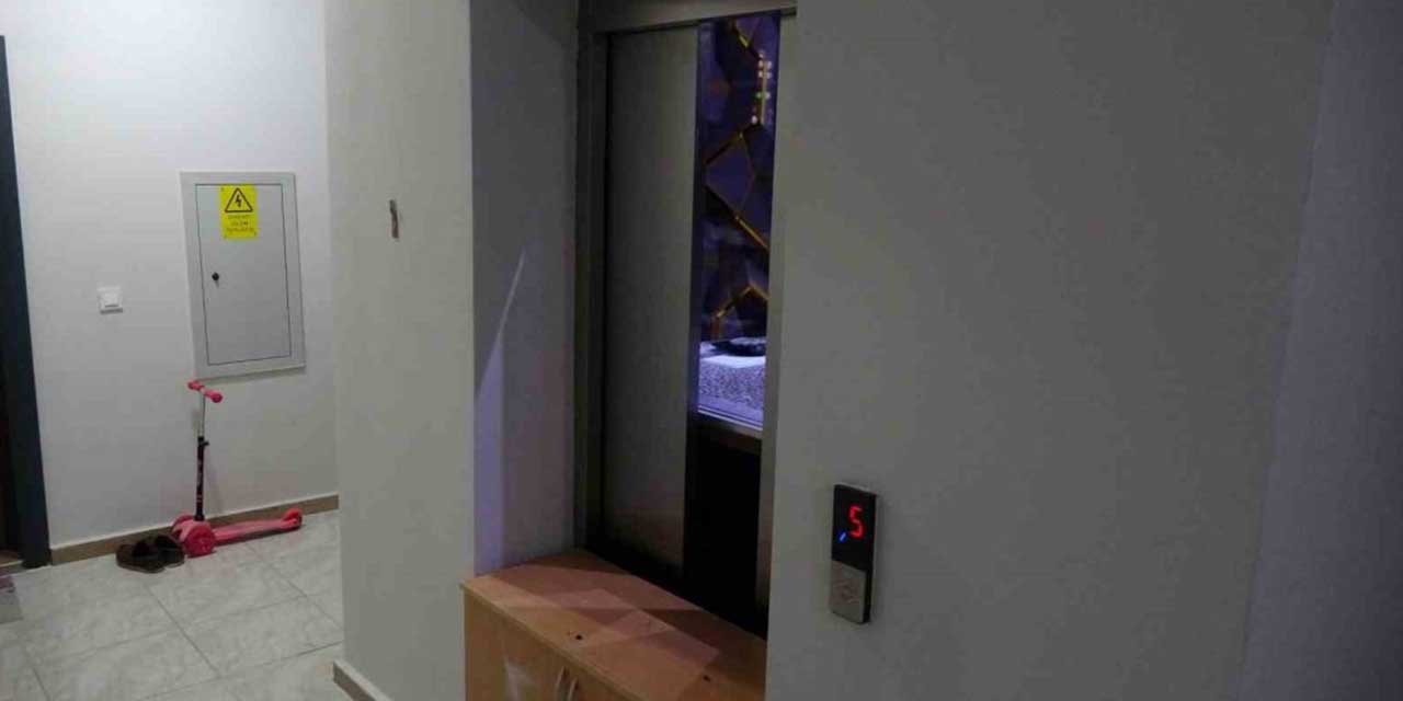 Asansör ile duvar arasında sıkışan kadın öldü