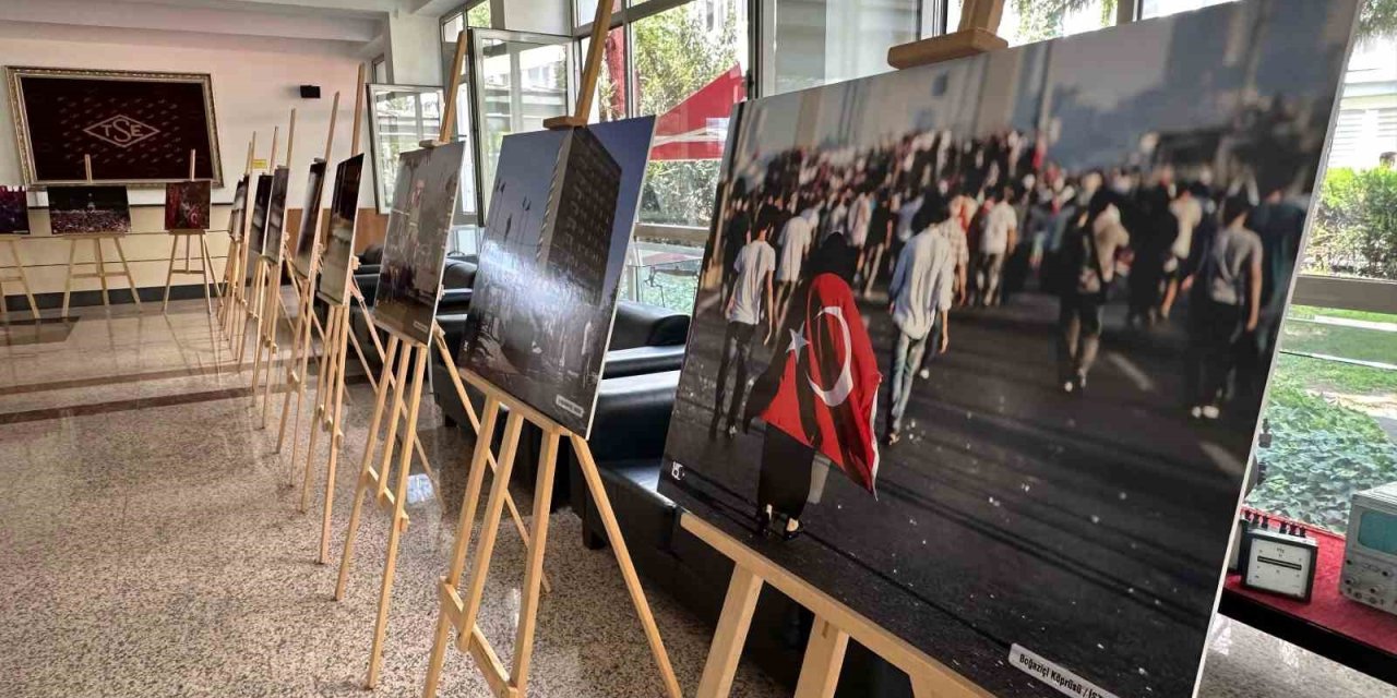 TSE’de ‘15 Temmuz’ temalı fotoğraf sergisi açıldı