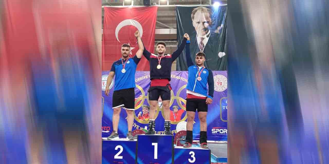 Kırıkkaleli Kerem Kurnaz, Türkiye şampiyonu oldu
