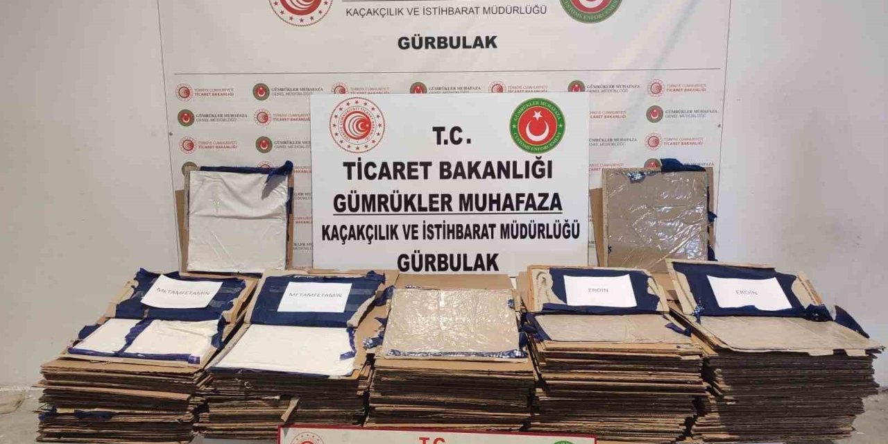 276 kilogram uyuşturucu maddenin Türkiye’ye girmesi engellendi