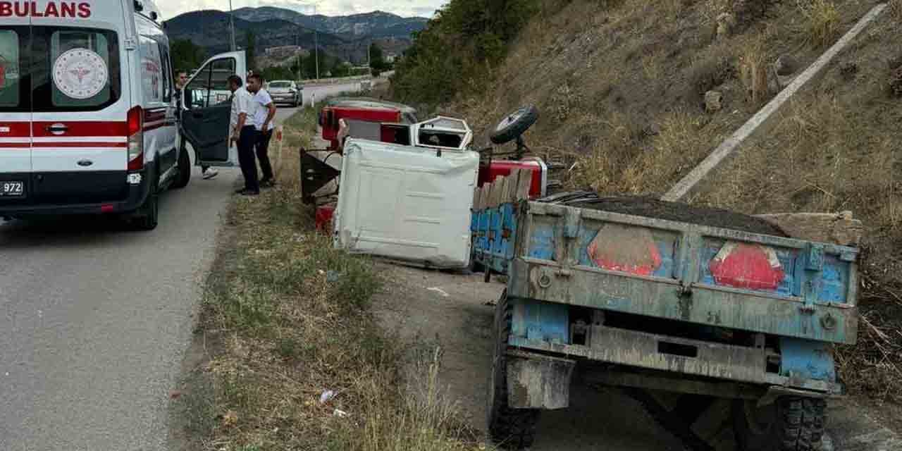 Kontrolden çıkan traktör devrildi, sürücü yaralandı