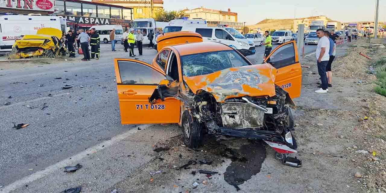 Kırıkkale’de feci kaza: 1 kişi öldü, 2 kişi yaralandı