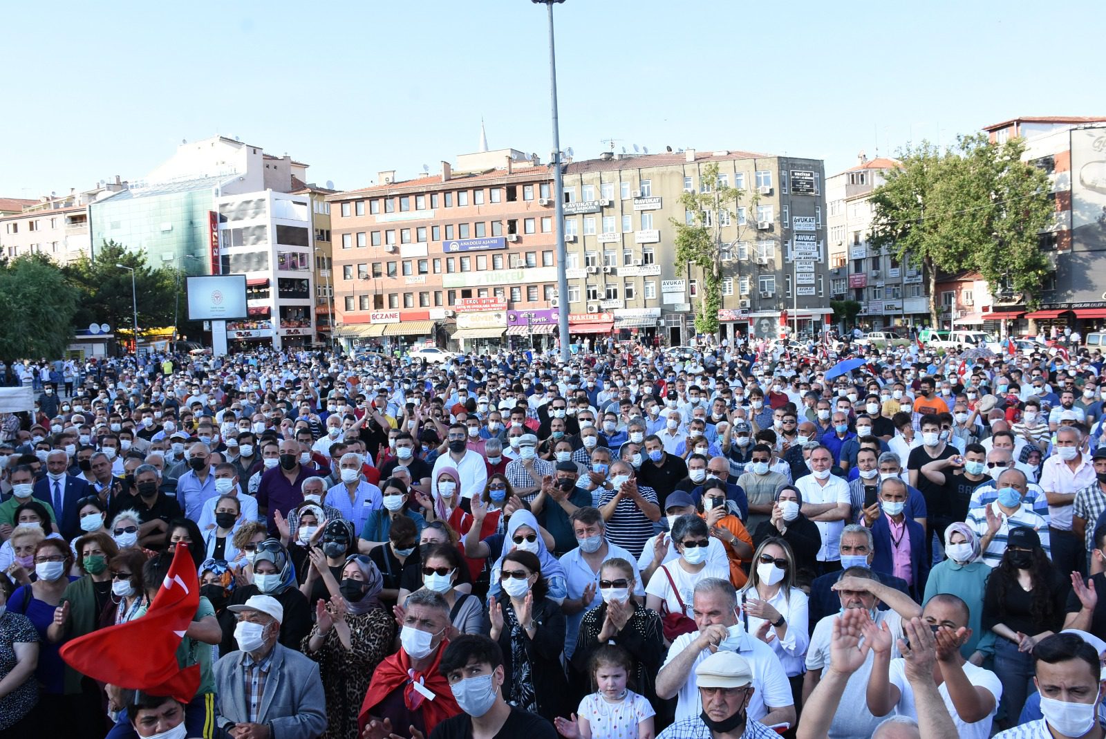 MKE'ye sahip çık mitingi