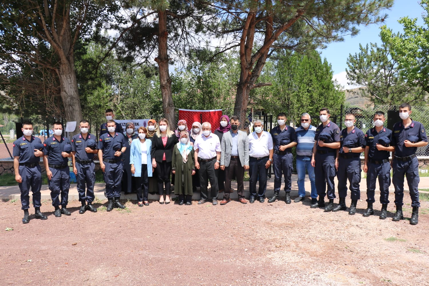 Şehit anneleri hem üretiyor hem de sosyalleşiyor