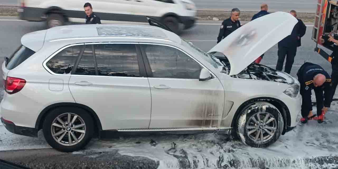 Kırıkkale yolunda lüks otomobil yandı