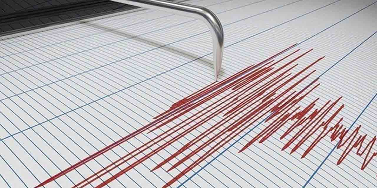 AFAD: "Antalya da saat 19.54’te 4,7 büyüklüğünde deprem meydana geldi."