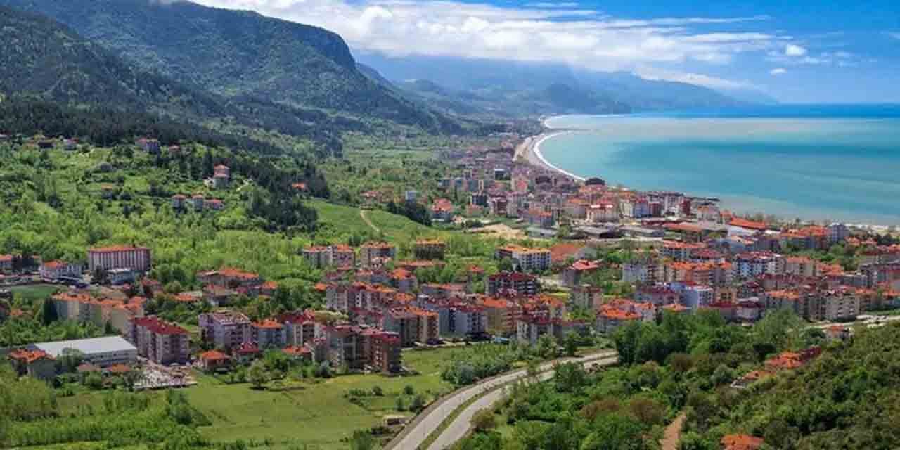 Türk Silahlı Kuvvetleri Güçlendirme Vakfı’na 100 bin TL bağış