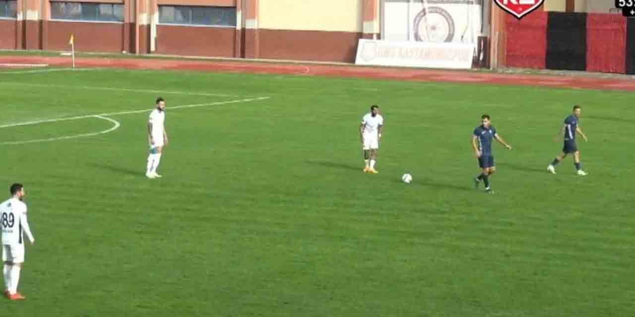 TFF 2. Lig: GMG Kastamonuspor: 1 - Sarıyer: 1