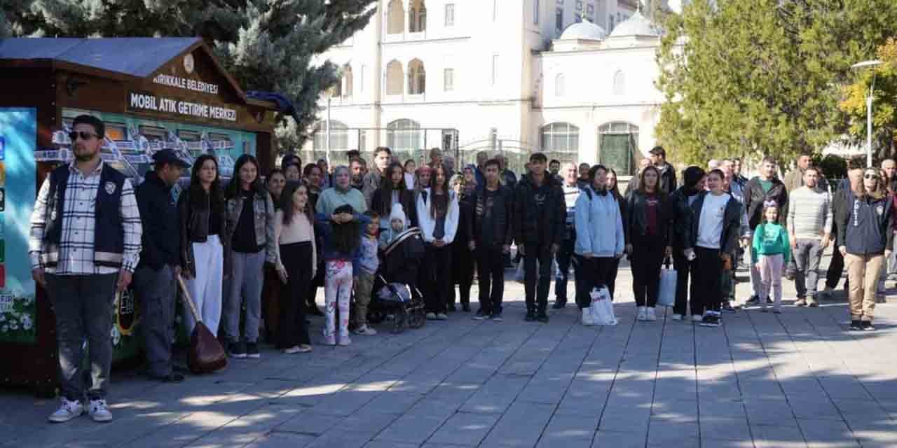 Kırıkkale’de Cumhuriyet Bayramı töreninde çelenkler sunuldu