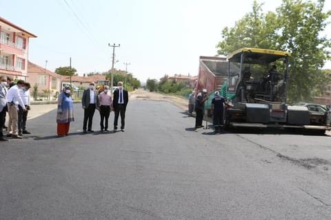 SICAK ASFALT ÇALIŞMALARINA DEVAM