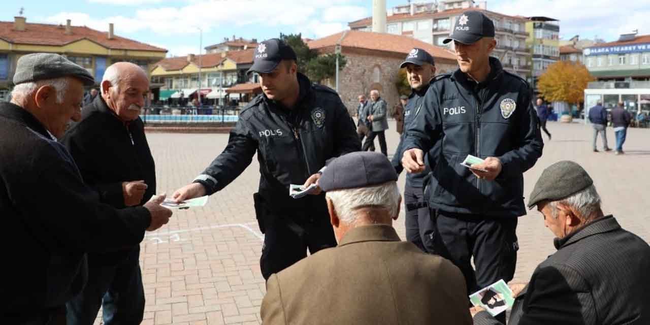 Polis, aileleri ve gençleri madde bağımlılığıyla ilgili bilgilendirdi