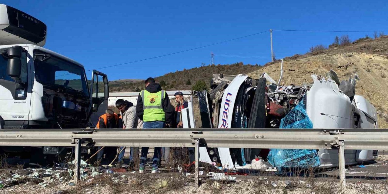 Feci kazada yaralanan 14 kişiden 12’si hastaneden taburcu edildi