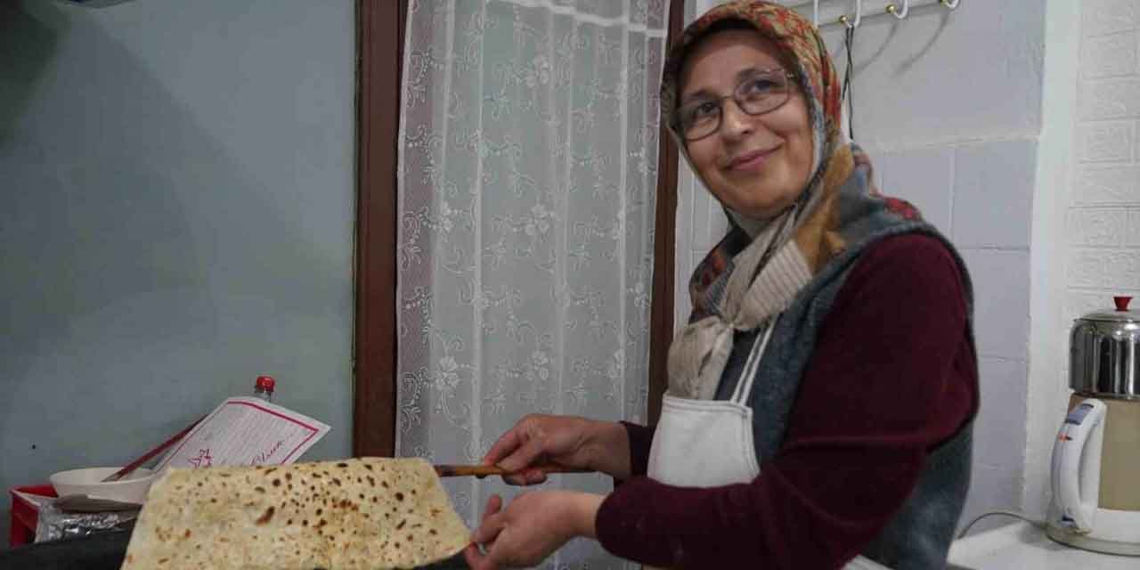 Gözlemeci dükkanıyla hayata tutundu,gençlere örnek oluyor