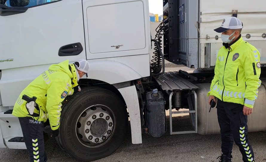 Kırıkkale’de kış lastiği denetimi