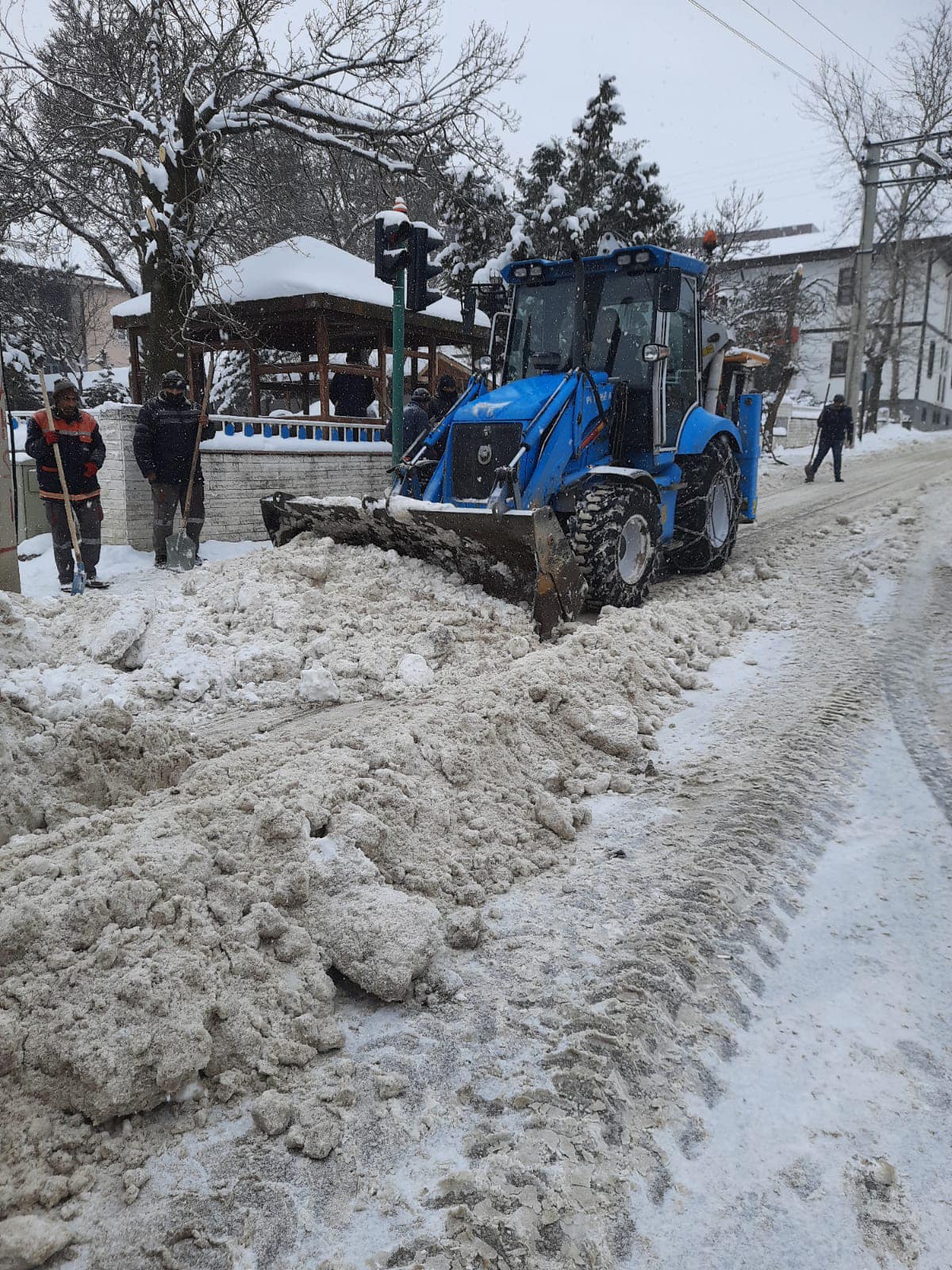 Keskin ilçe merkezinde karla mücadele