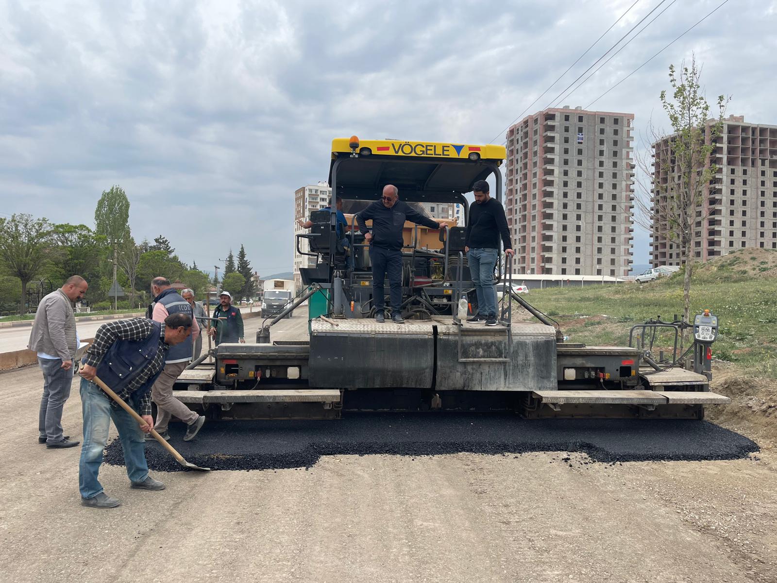 Yahşihan’da asfalt mesaisi