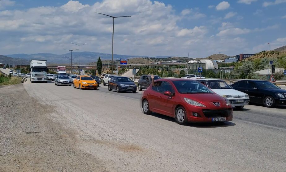 Yine trafik yoğunluğu