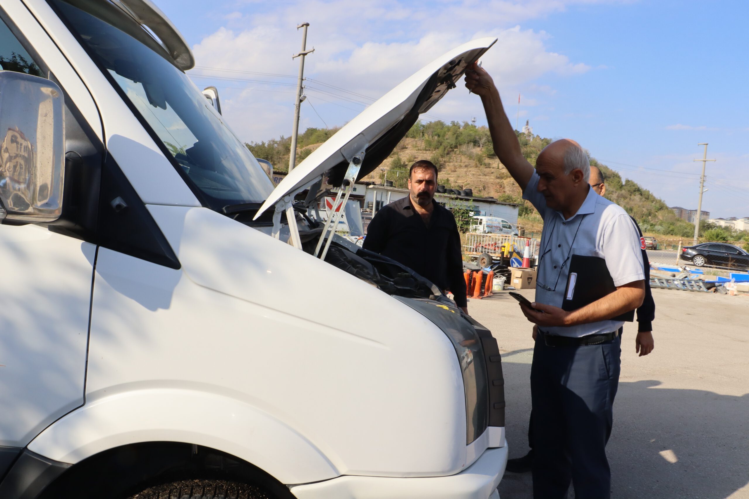 Zabıtadan okul servislerine denetim