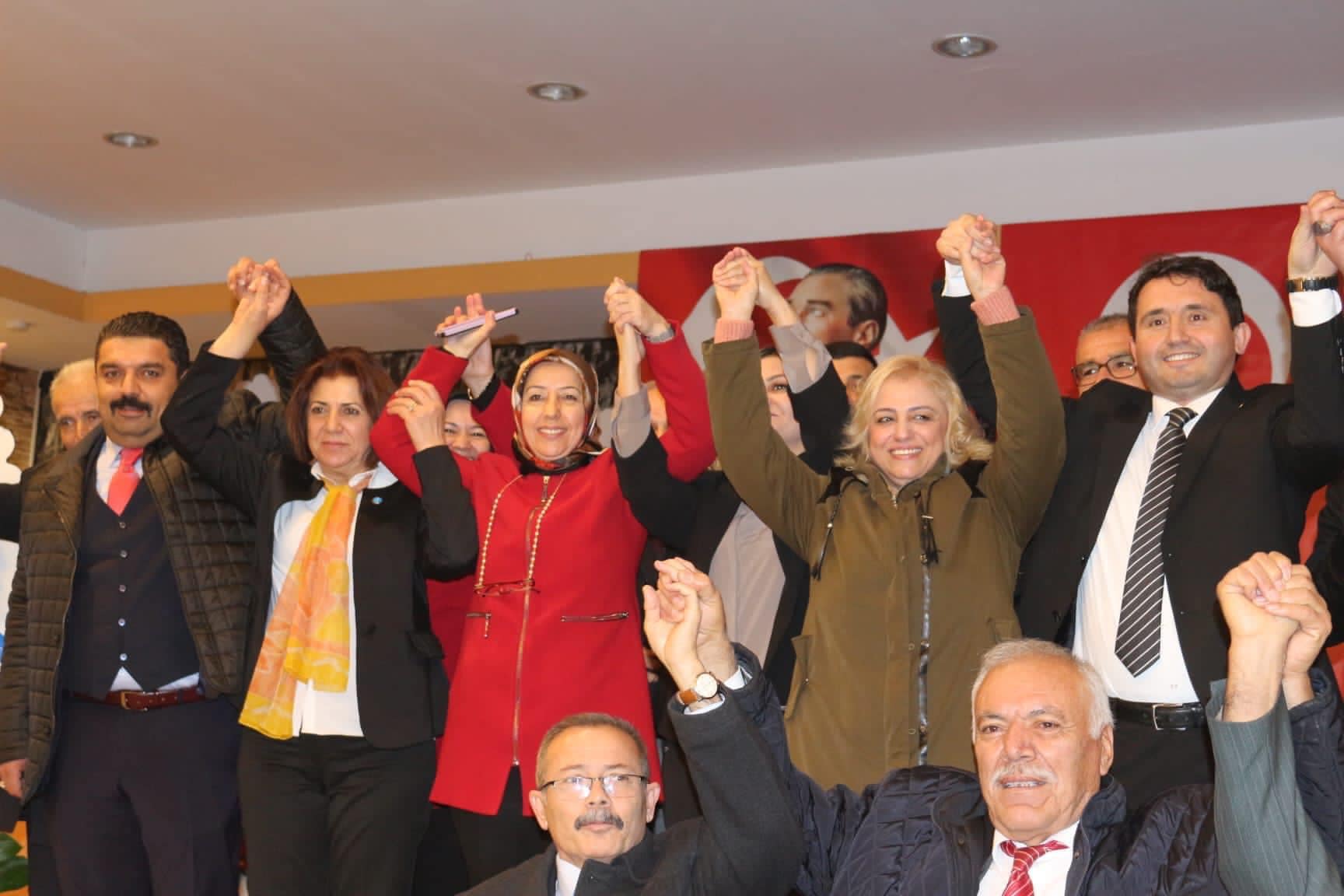 İYİ Parti Kuzucu’ya emanet