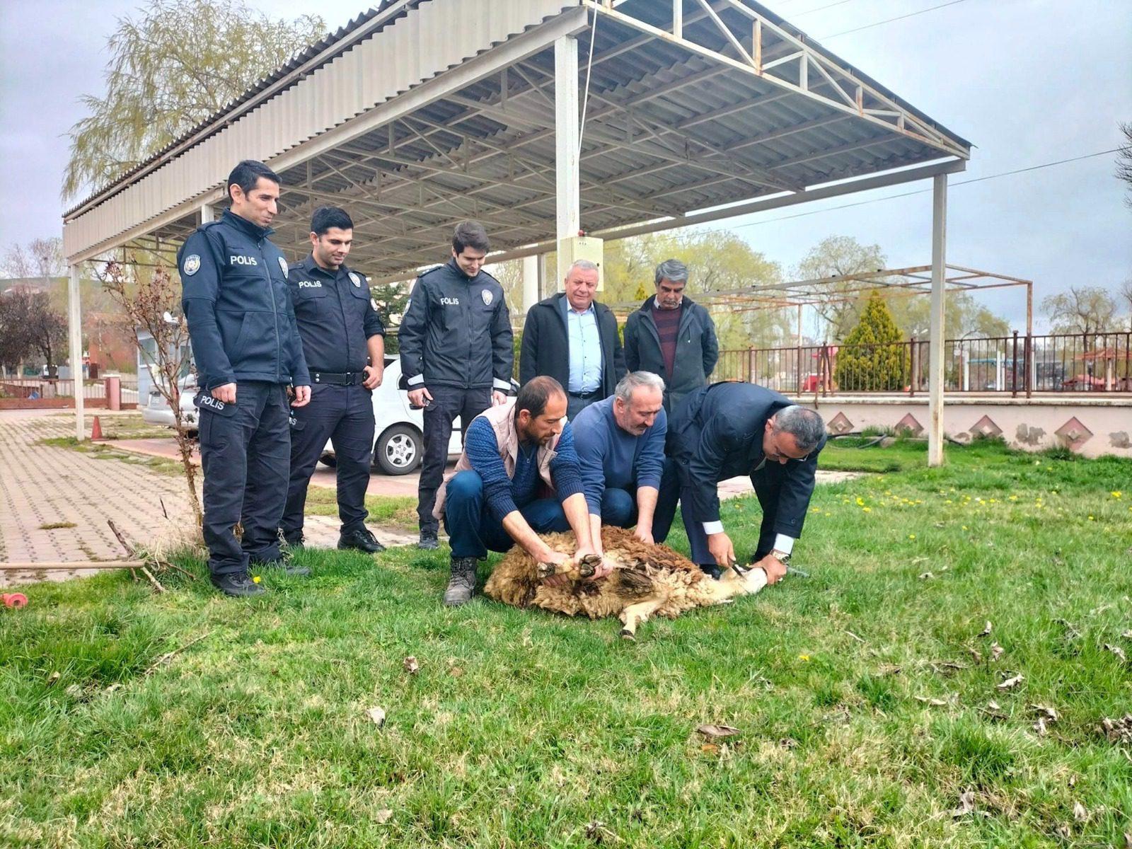 SULAKYURT’TA POLİS HAFTASI KURBAN KESEREK KUTLANDI