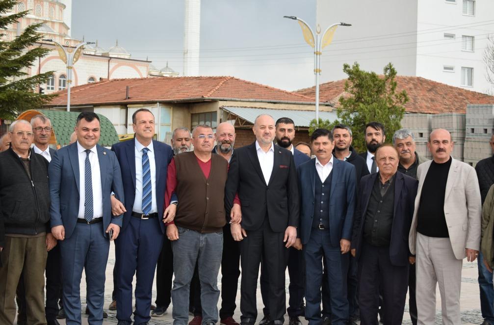 Başkan tekin, adayları iftarda seçmenle buluşturdu