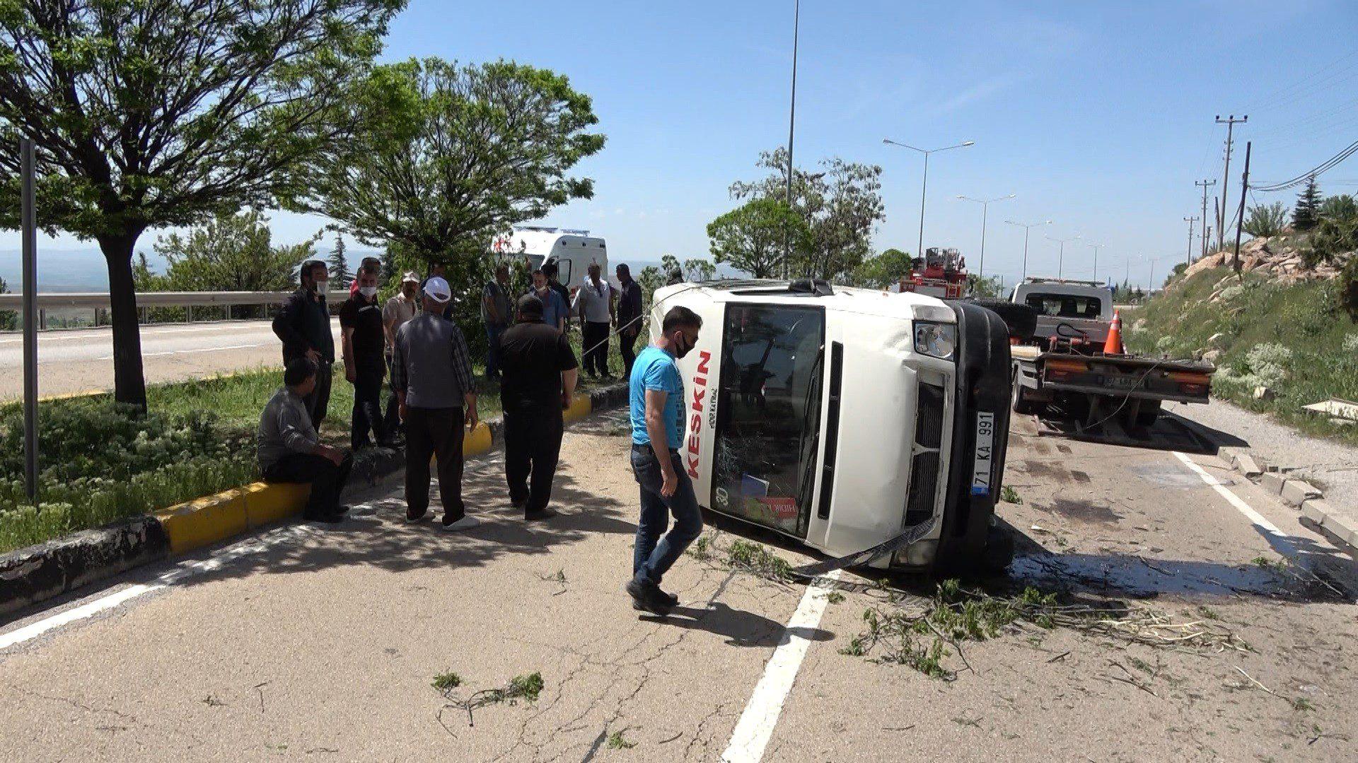 Keskin- Kırıkkale Minibüsü Kaza Yaptı