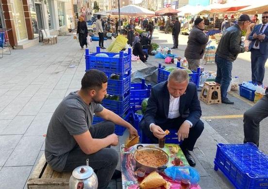 Başkan Kılıç Pazarcı Esnafından Destek İstedi