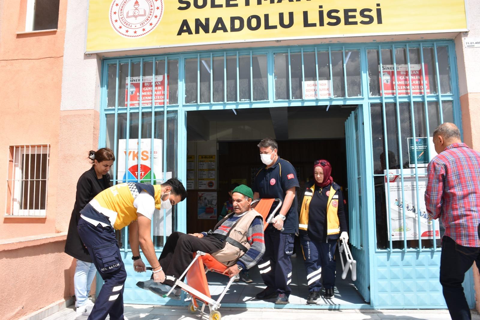 162 hasta sandık başına götürüldü