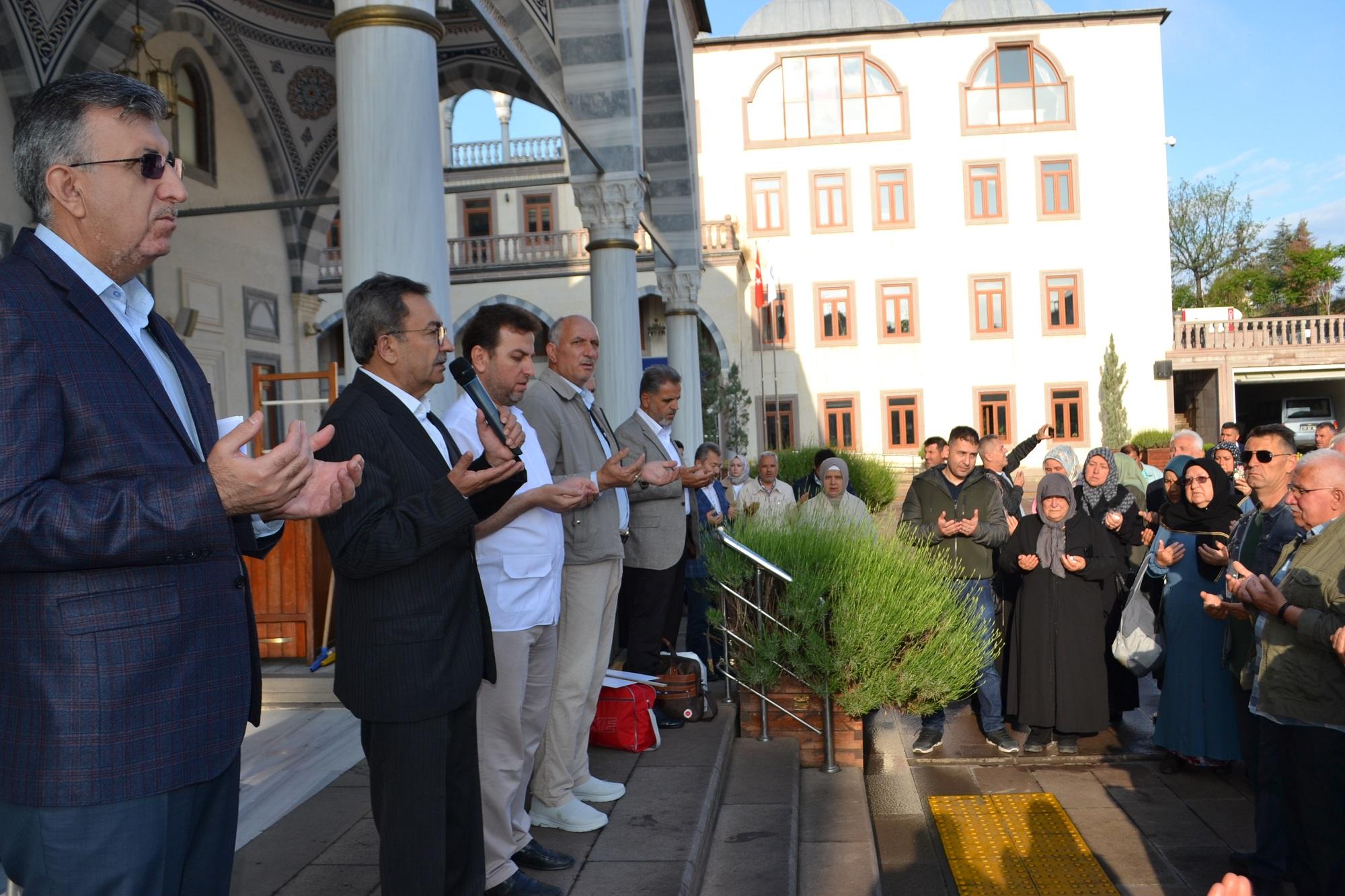 Hacı adayları Kırıkkale’den dualarla uğurlandı