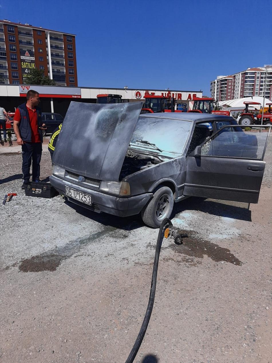 Kırıkkale'de araç yangını