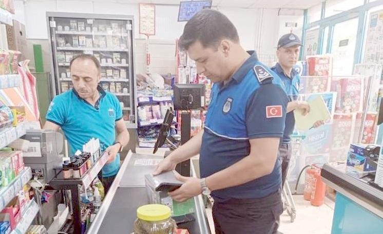 Kırıkkale’de Zabıta Zincir Marketleri Denetledi