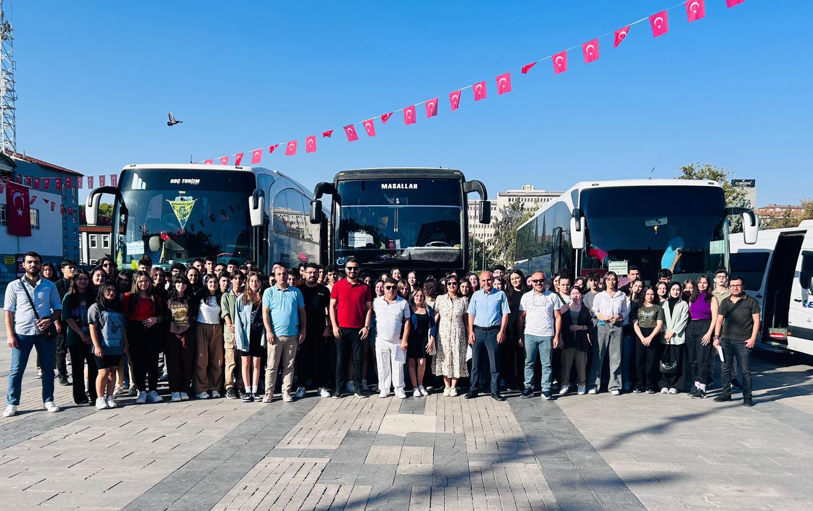 5 Bin 500 Öğrenci Teknofest’e Götürüldü