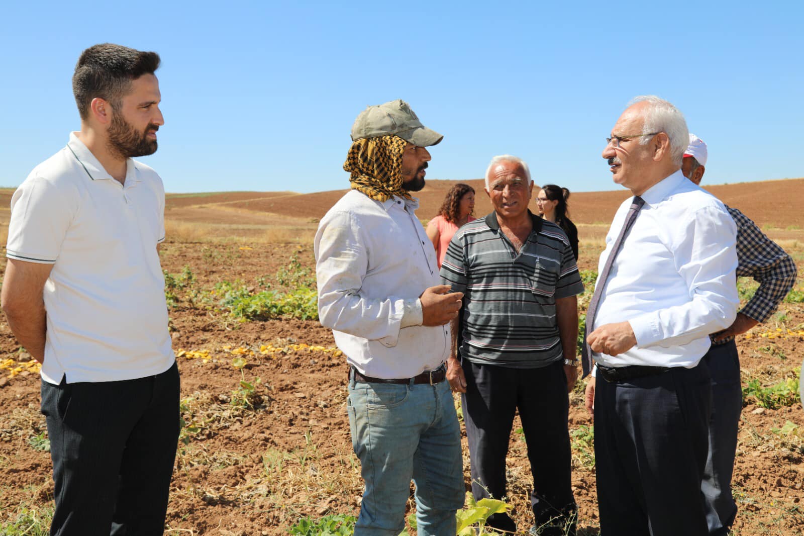 İl Müdürü Yılmaz Sulakyurt’ta Çiftçileri Ziyaret Etti