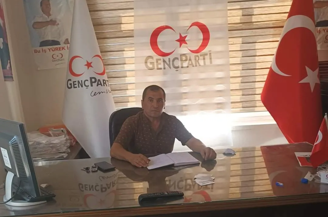 Genç Parti Merkez İlçe Kemal Demir’e Emanet