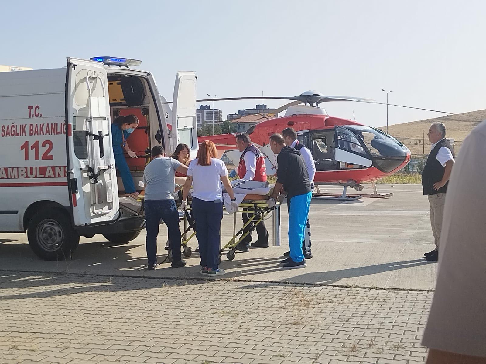 Öztürk devreye girdi, ambulans helikopter gencin imdadına yetişti