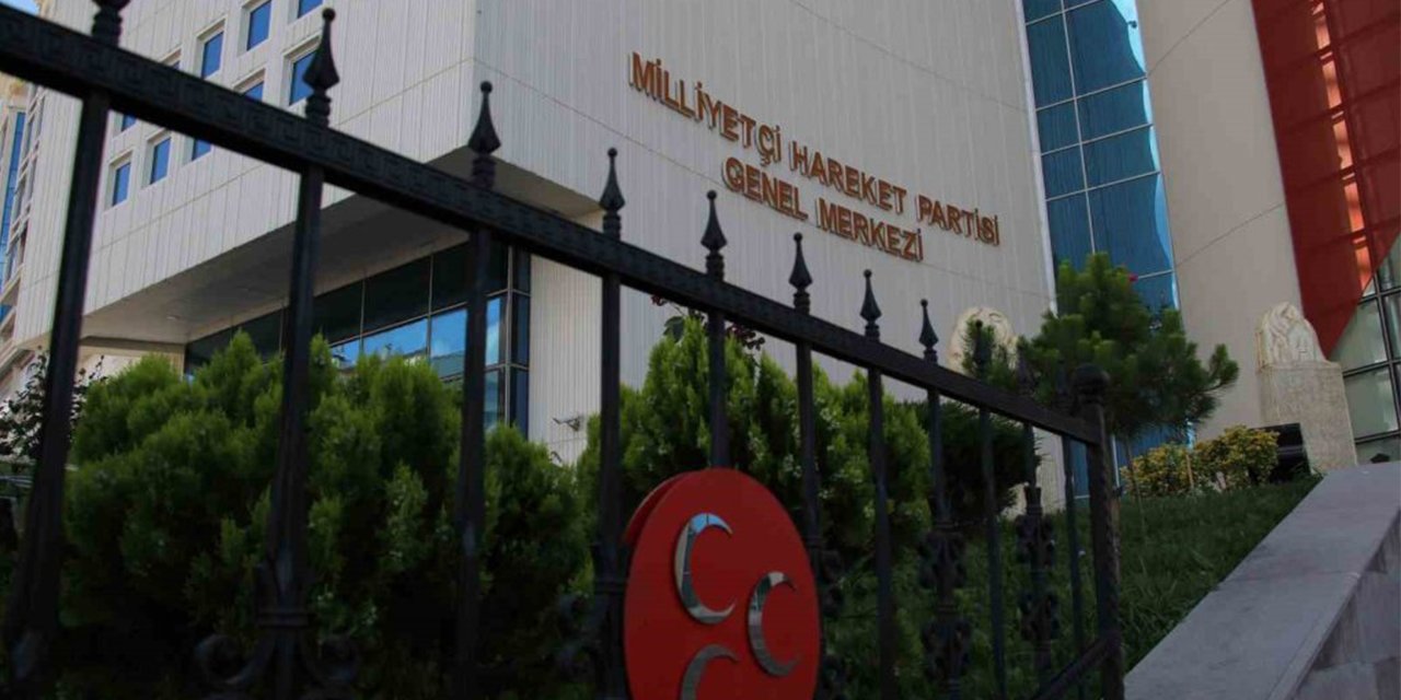 MHP 2 il ve 53 ilçe belediye başkan adayını daha açıkladı