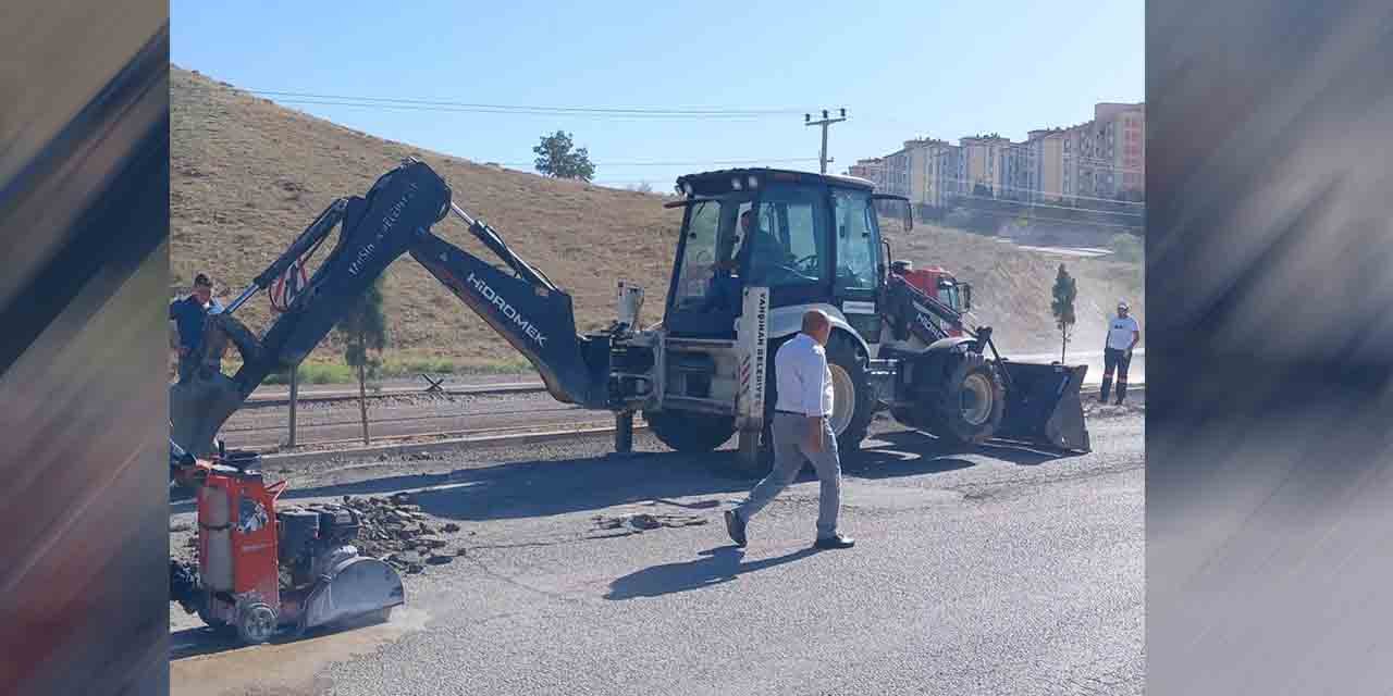 yahsihanda-hoca-ahmet-yesevi-caddesi-asfaltlaniyor2.jpg